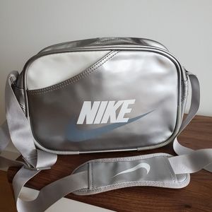 Vintage Nike tote shoulder airliner metallic silver bag